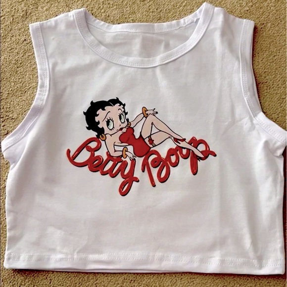 Betty Boop crop top - Picture 2 of 3